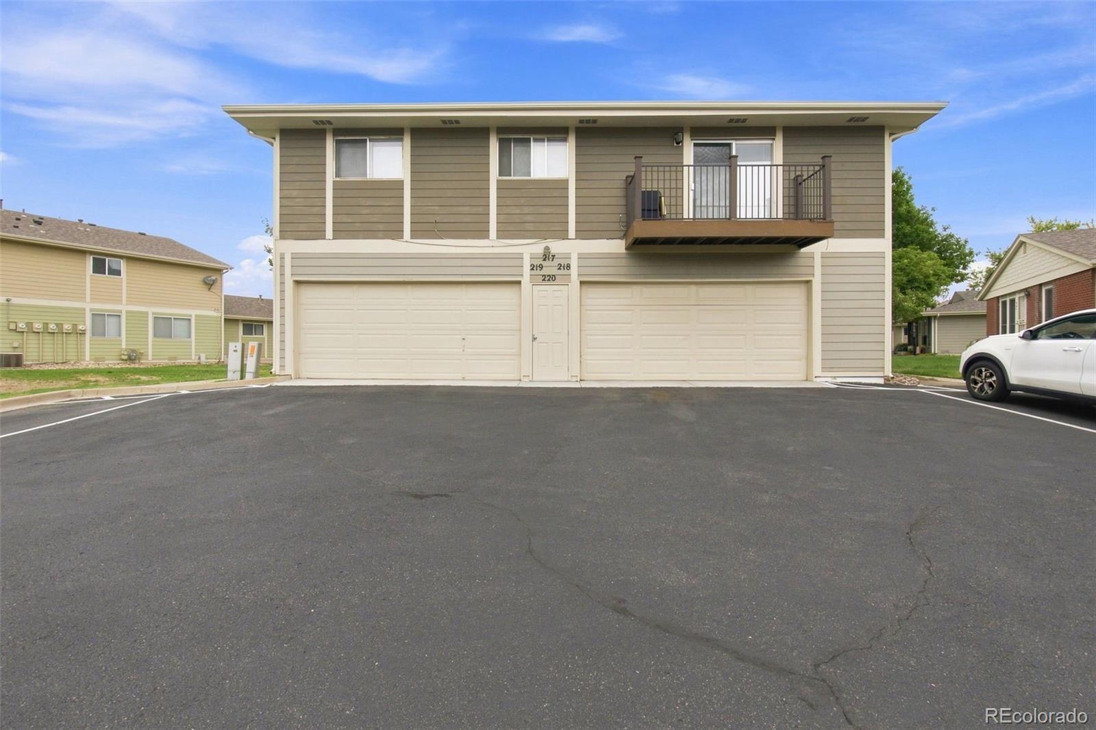 MLS Image #15 for 1225 s oneida street,denver, Colorado