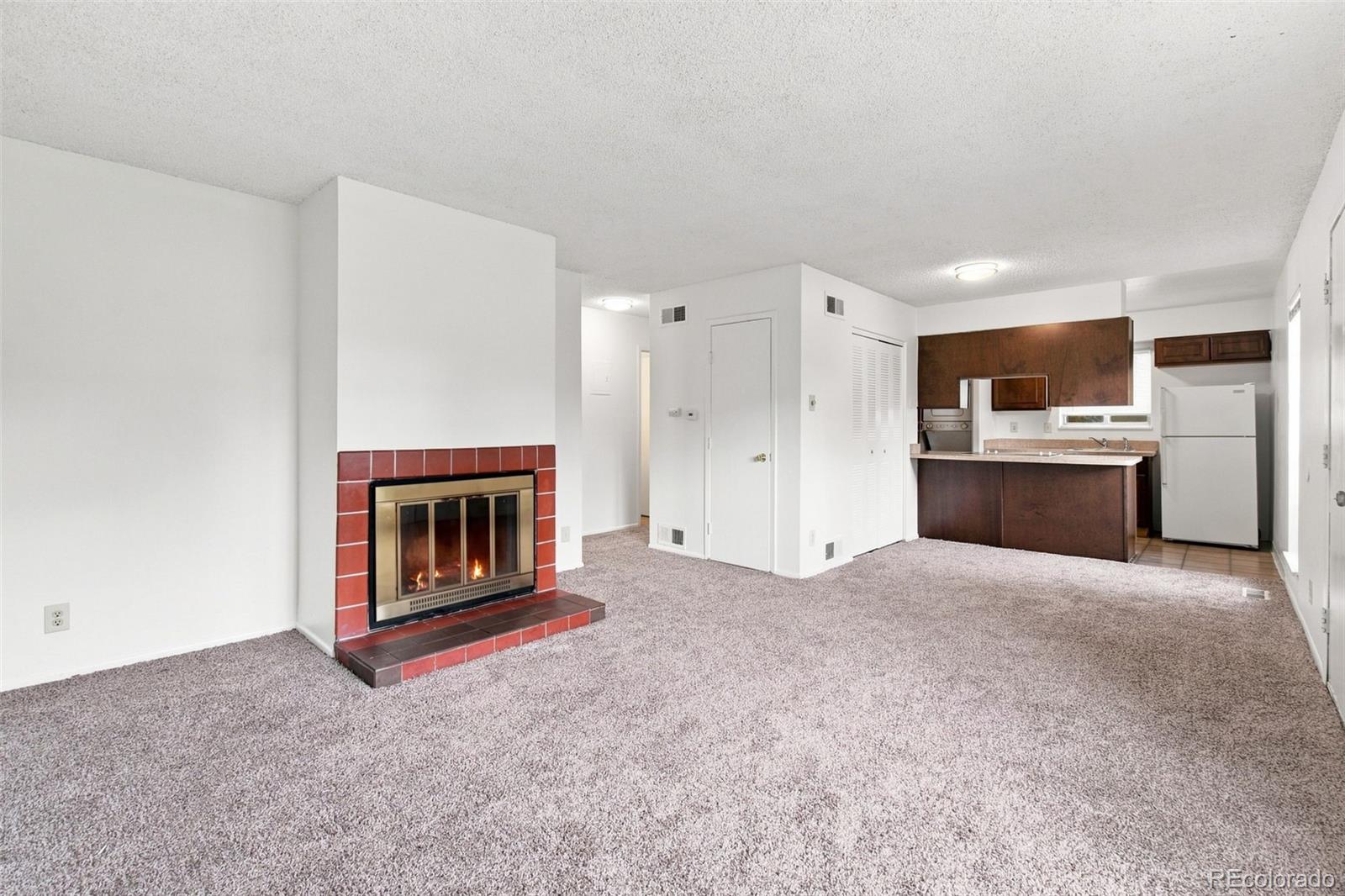 MLS Image #5 for 1225 s oneida street,denver, Colorado