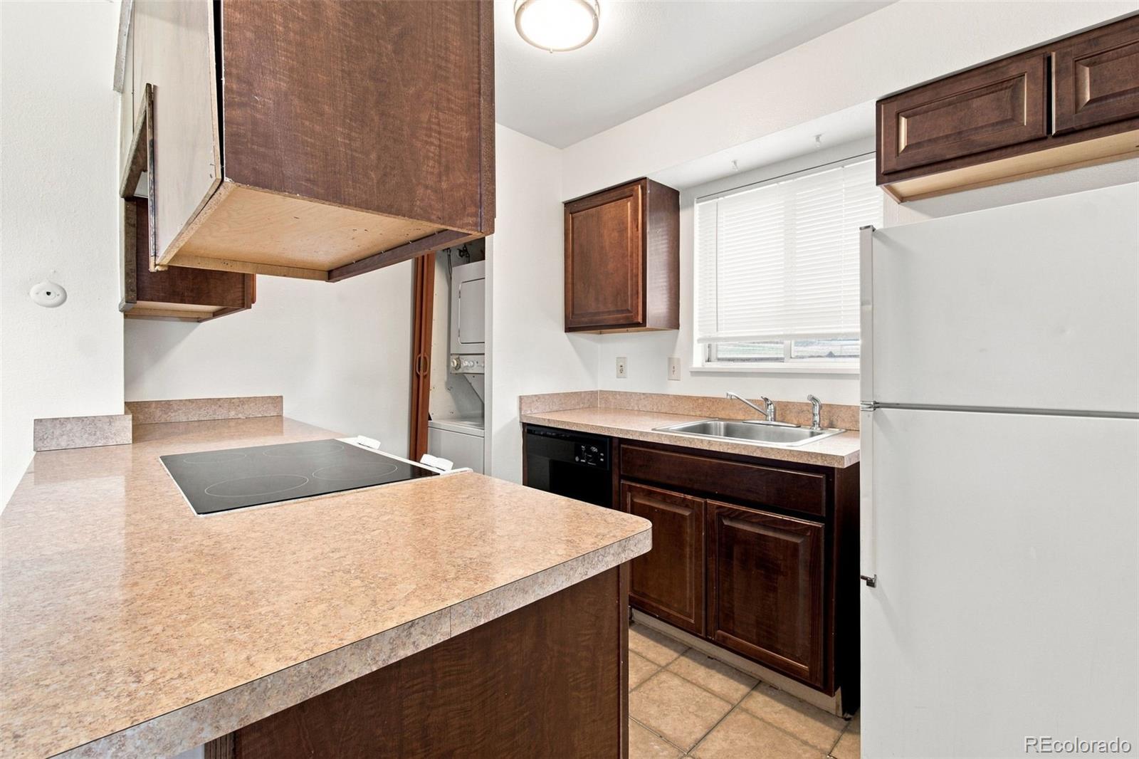 MLS Image #6 for 1225 s oneida street,denver, Colorado