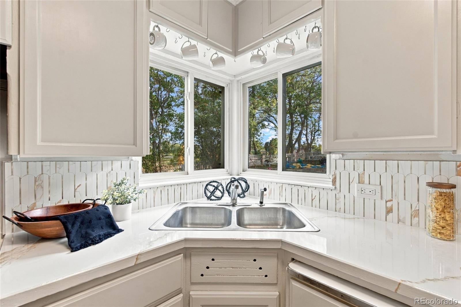 MLS Image #11 for 3235 w 6th avenue,denver, Colorado