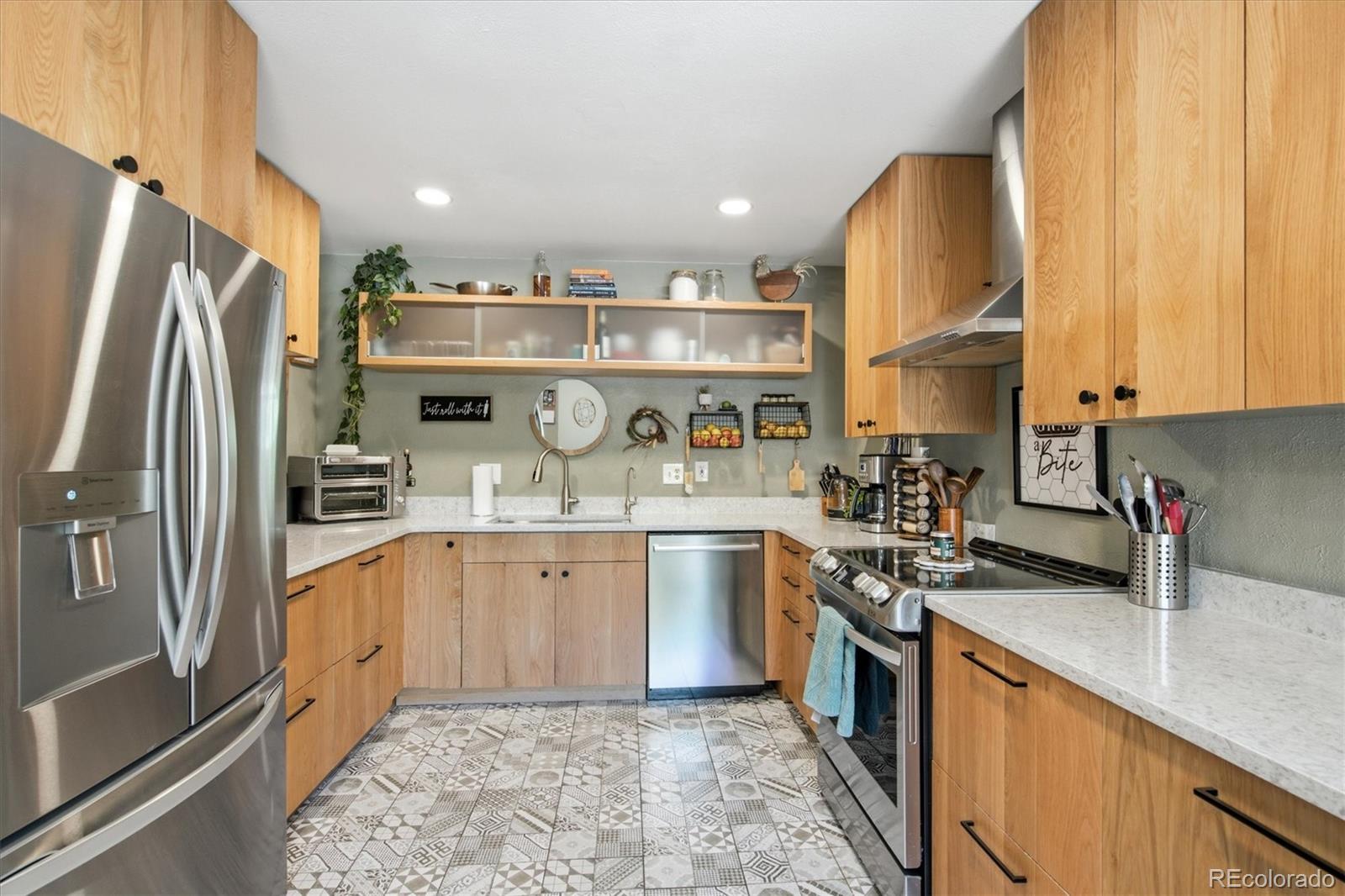 MLS Image #9 for 643  brentwood street,lakewood, Colorado
