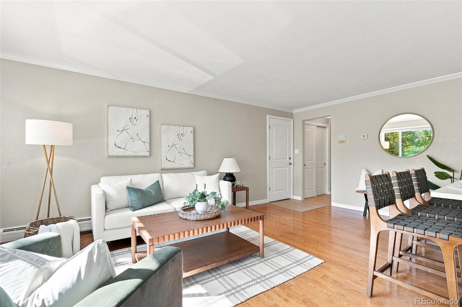 MLS Image #4 for 1151 n marion street,denver, Colorado