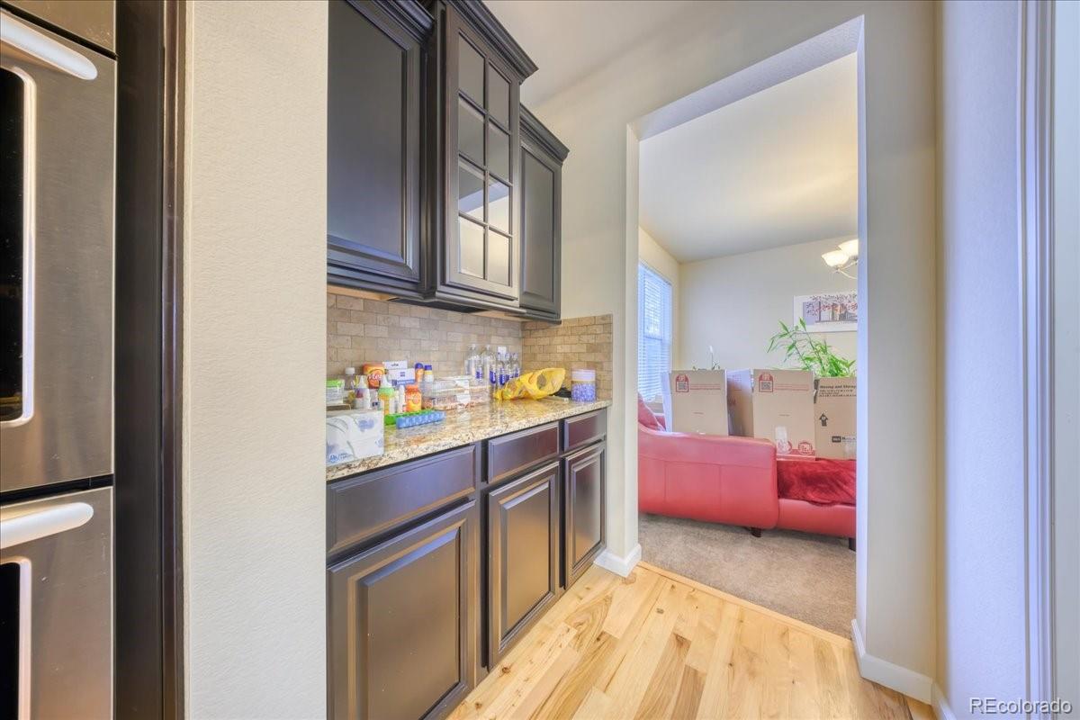 MLS Image #8 for 24618 e moraine place,aurora, Colorado