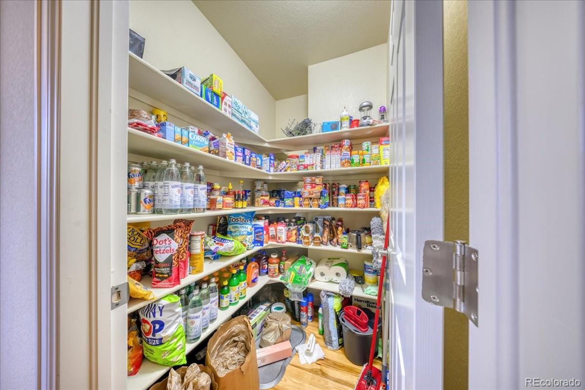MLS Image #9 for 24618 e moraine place,aurora, Colorado