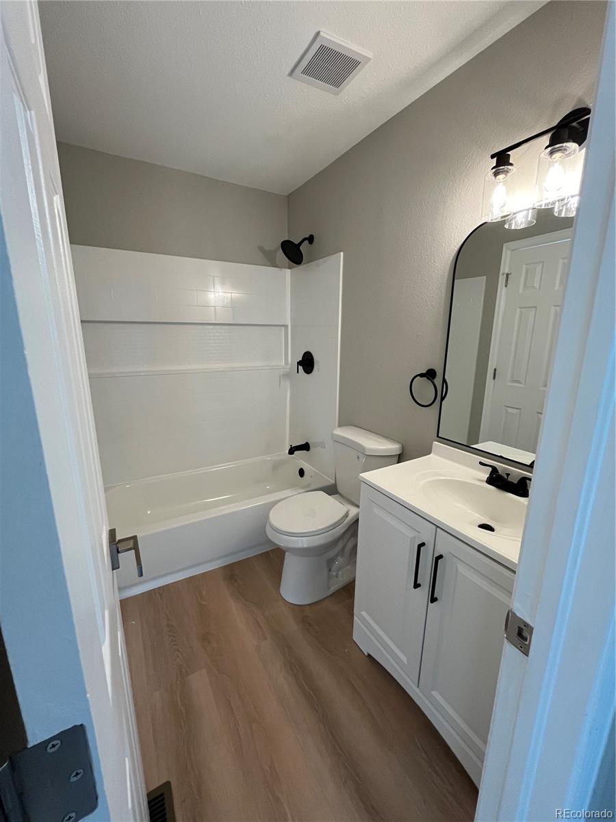 MLS Image #8 for 20672 e batavia drive,aurora, Colorado
