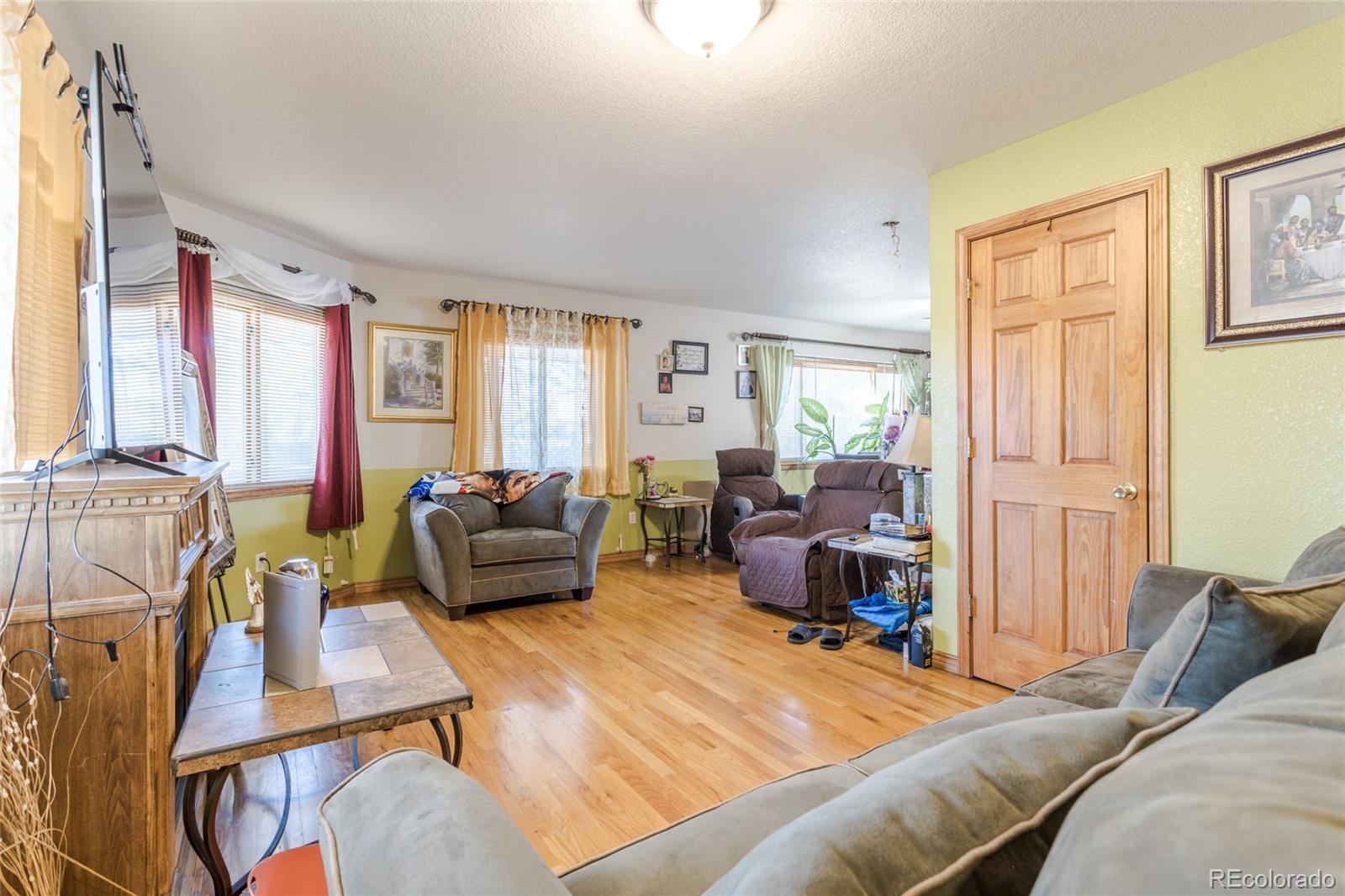 MLS Image #4 for 1095 s fulton street,denver, Colorado