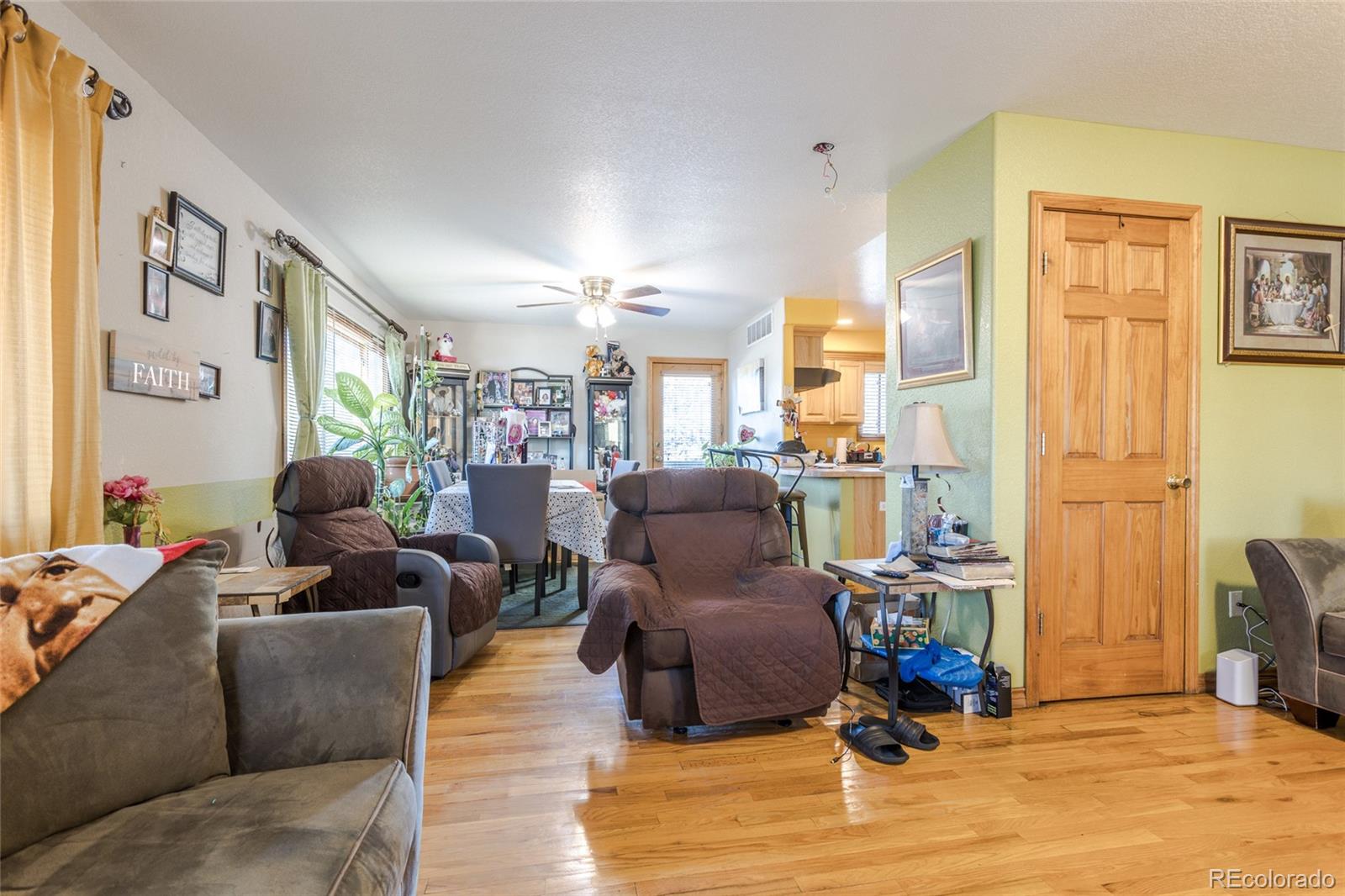 MLS Image #5 for 1095 s fulton street,denver, Colorado