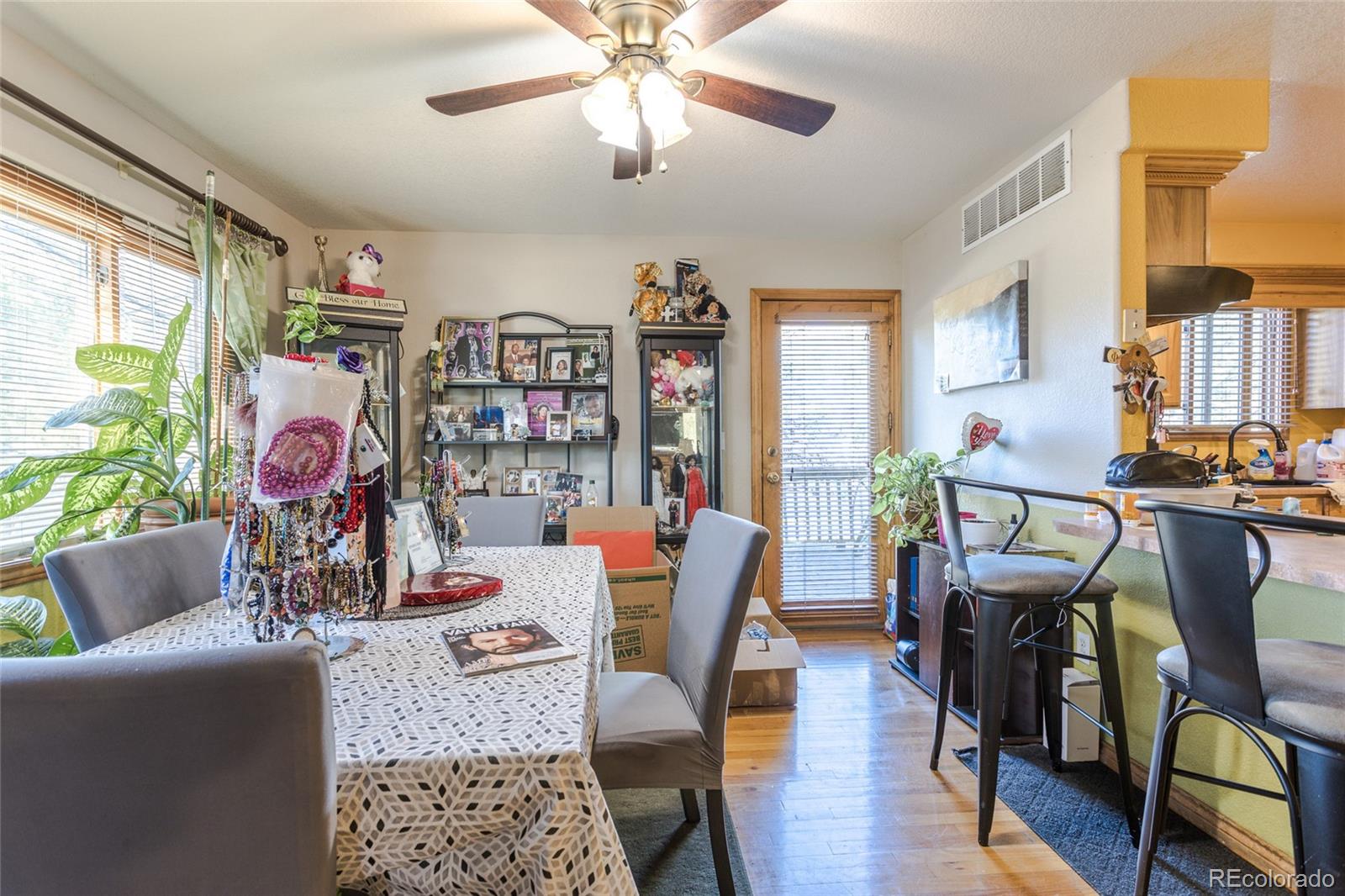 MLS Image #7 for 1095 s fulton street,denver, Colorado
