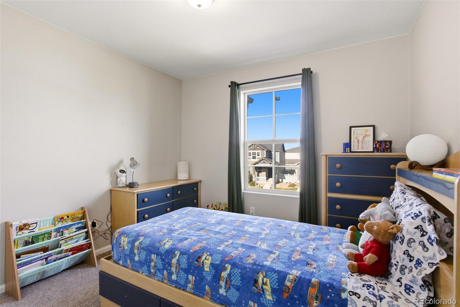 MLS Image #20 for 6567 n ceylon street,denver, Colorado