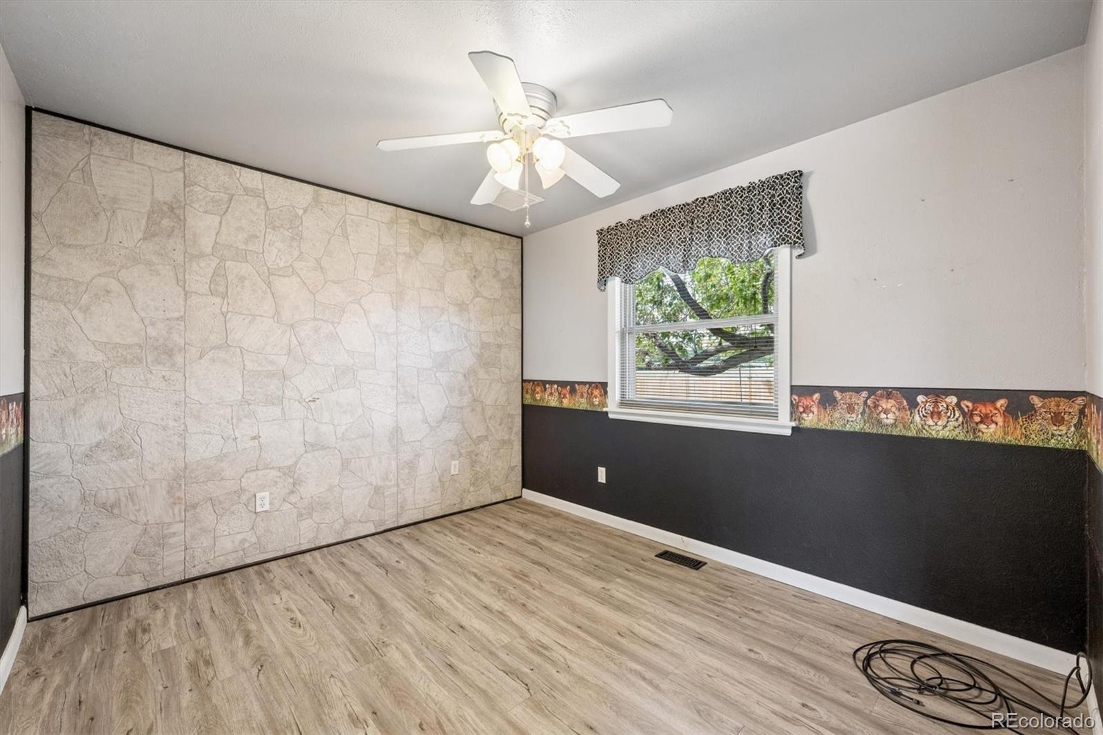 MLS Image #13 for 8831  monroe street,denver, Colorado