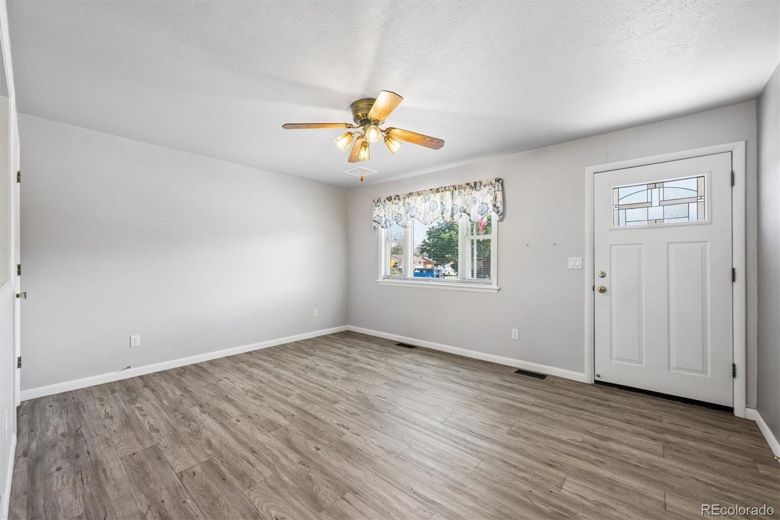 MLS Image #3 for 8831  monroe street,denver, Colorado