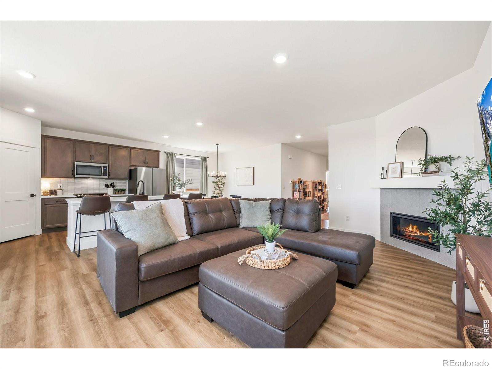 MLS Image #2 for 761  muturu road,johnstown, Colorado