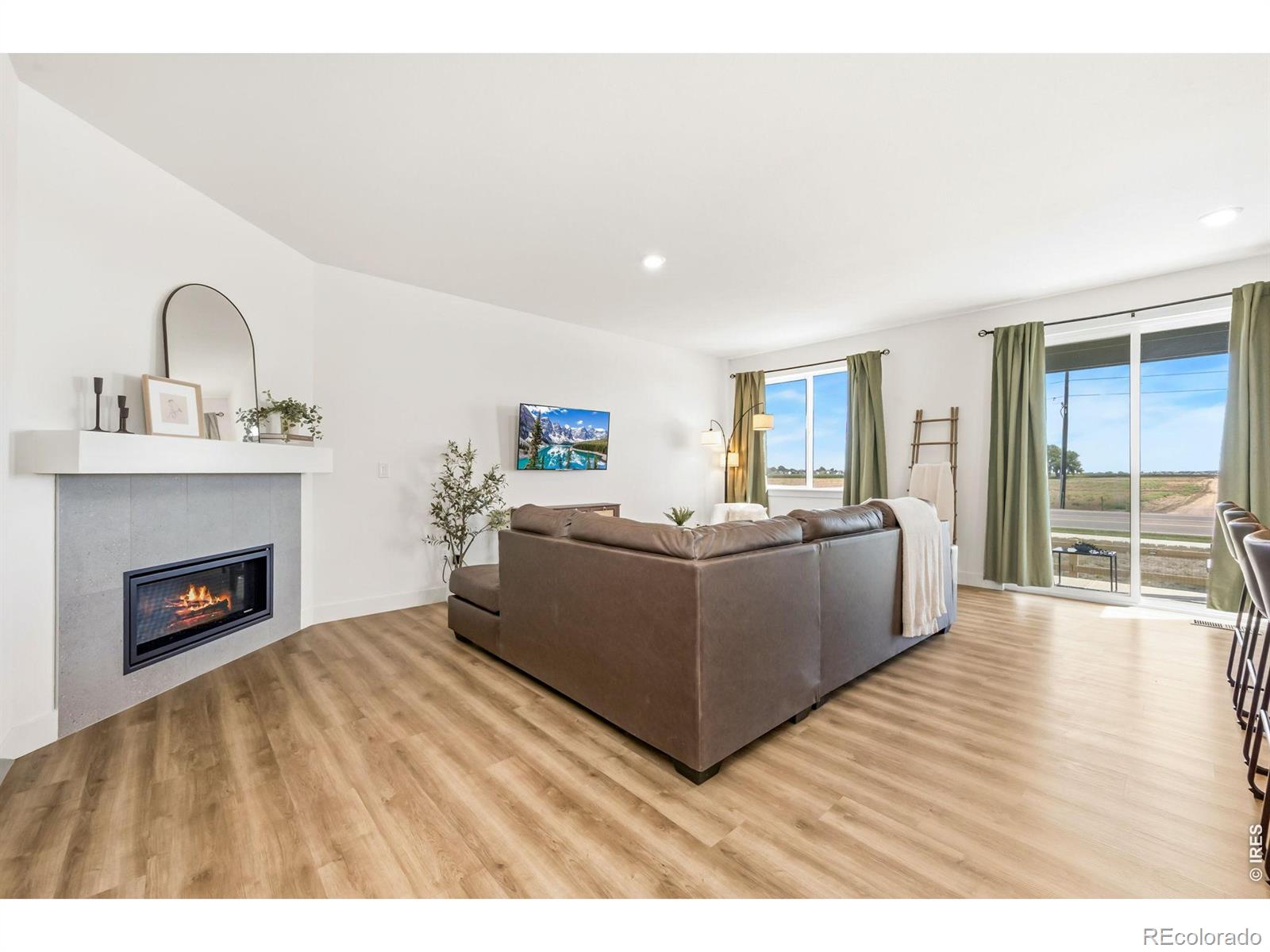 MLS Image #8 for 761  muturu road,johnstown, Colorado