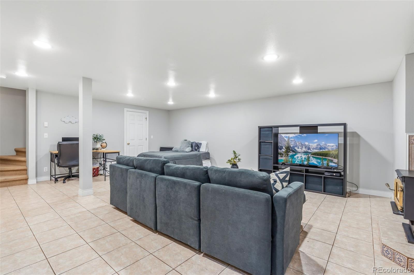 MLS Image #26 for 2762  nottingham square,fort collins, Colorado
