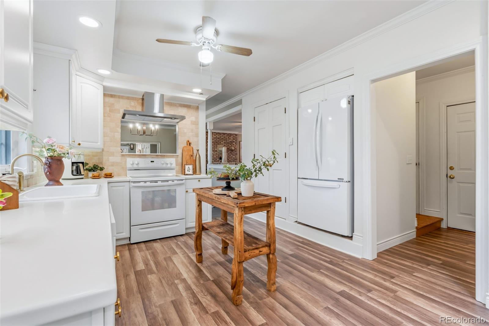 MLS Image #7 for 2762  nottingham square,fort collins, Colorado