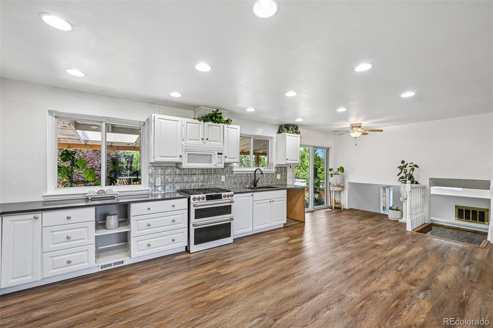 MLS Image #10 for 19269 e eldorado drive,aurora, Colorado