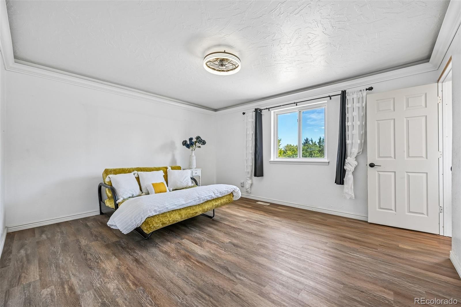 MLS Image #15 for 19269 e eldorado drive,aurora, Colorado