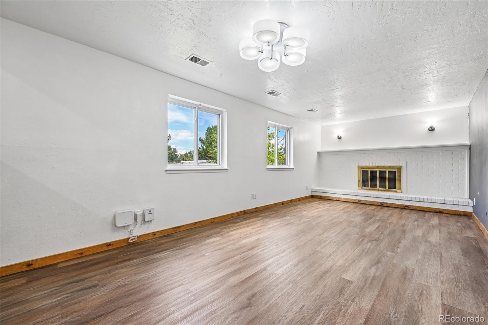 MLS Image #22 for 19269 e eldorado drive,aurora, Colorado