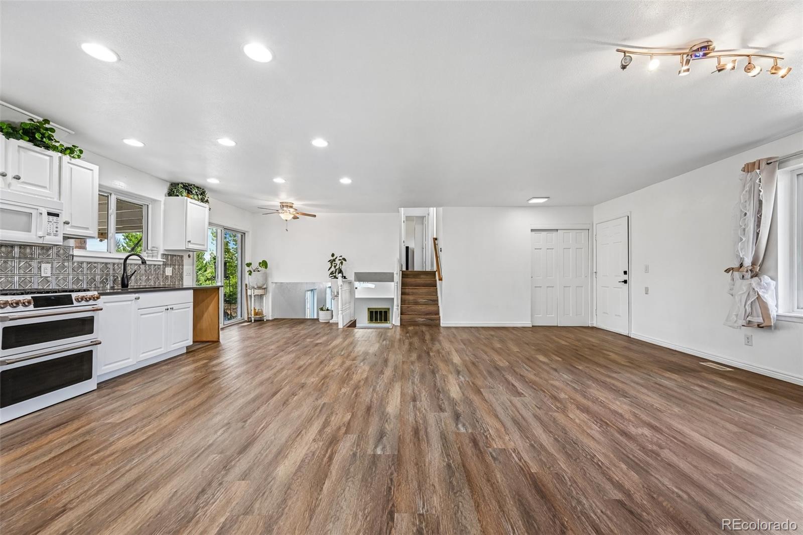 MLS Image #6 for 19269 e eldorado drive,aurora, Colorado