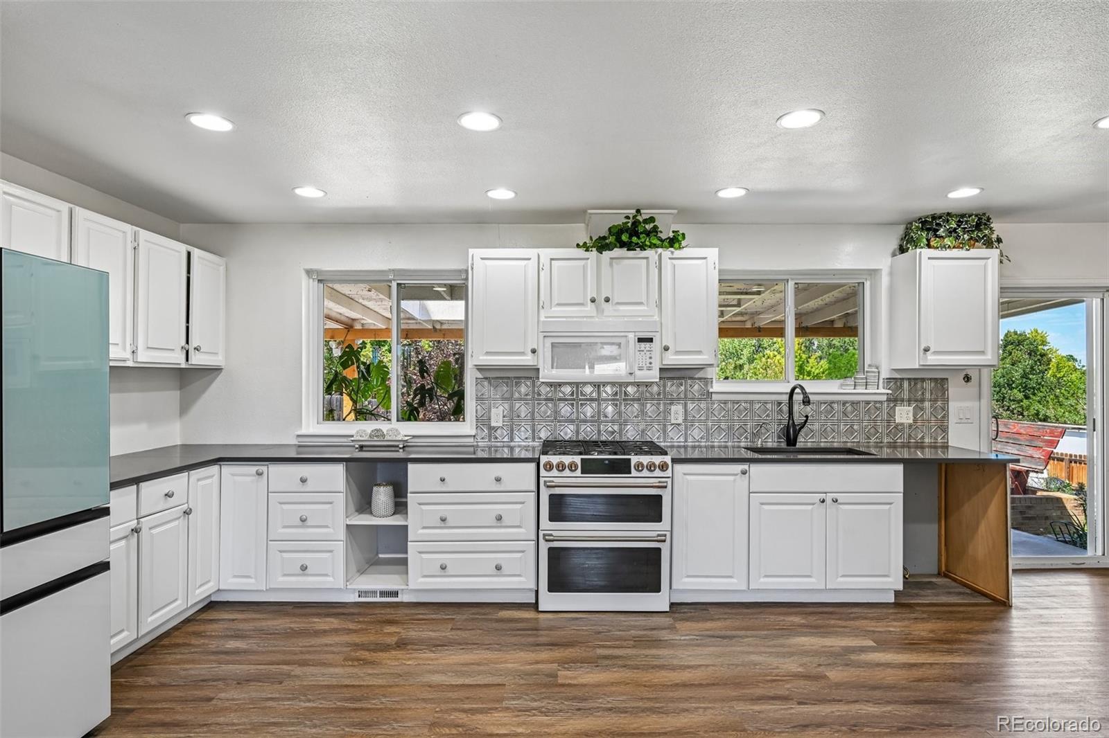 MLS Image #9 for 19269 e eldorado drive,aurora, Colorado