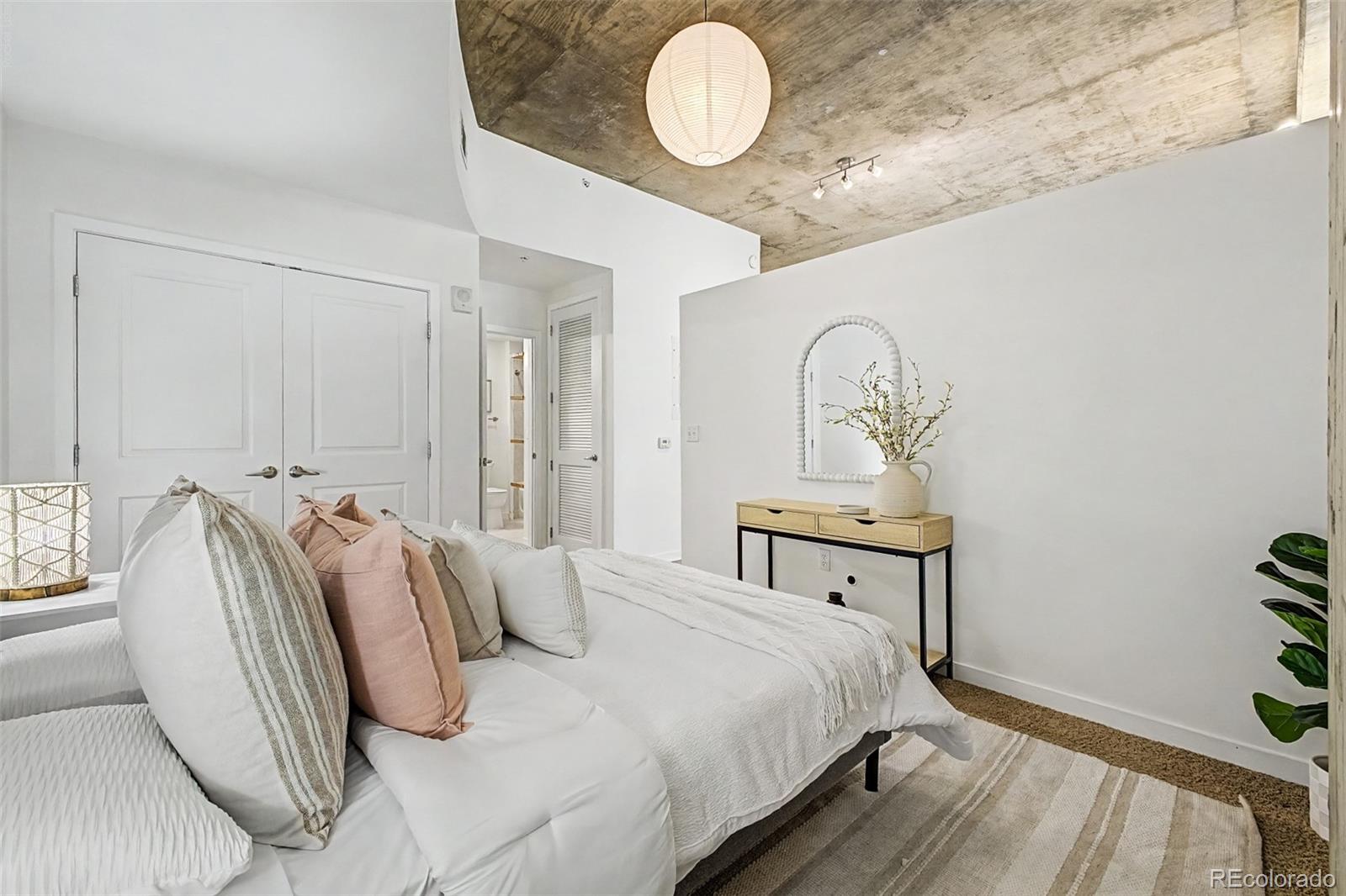 MLS Image #18 for 1700  bassett street,denver, Colorado