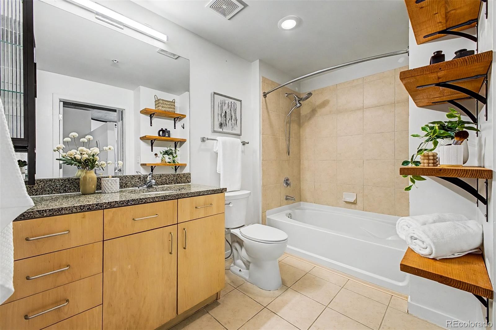 MLS Image #22 for 1700  bassett street,denver, Colorado