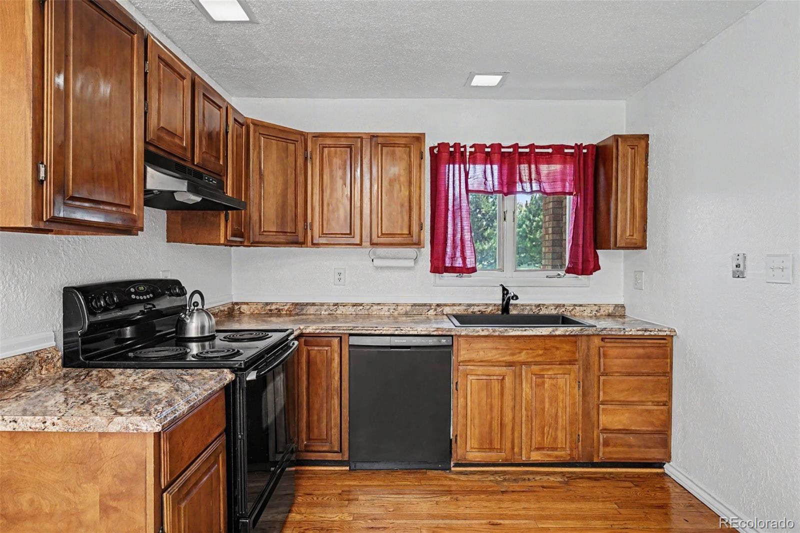 MLS Image #4 for 697  lupine street,golden, Colorado