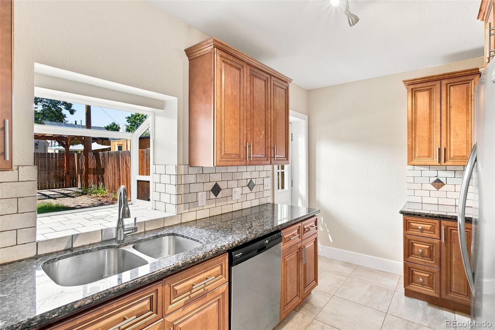 MLS Image #12 for 4615  zuni street,denver, Colorado