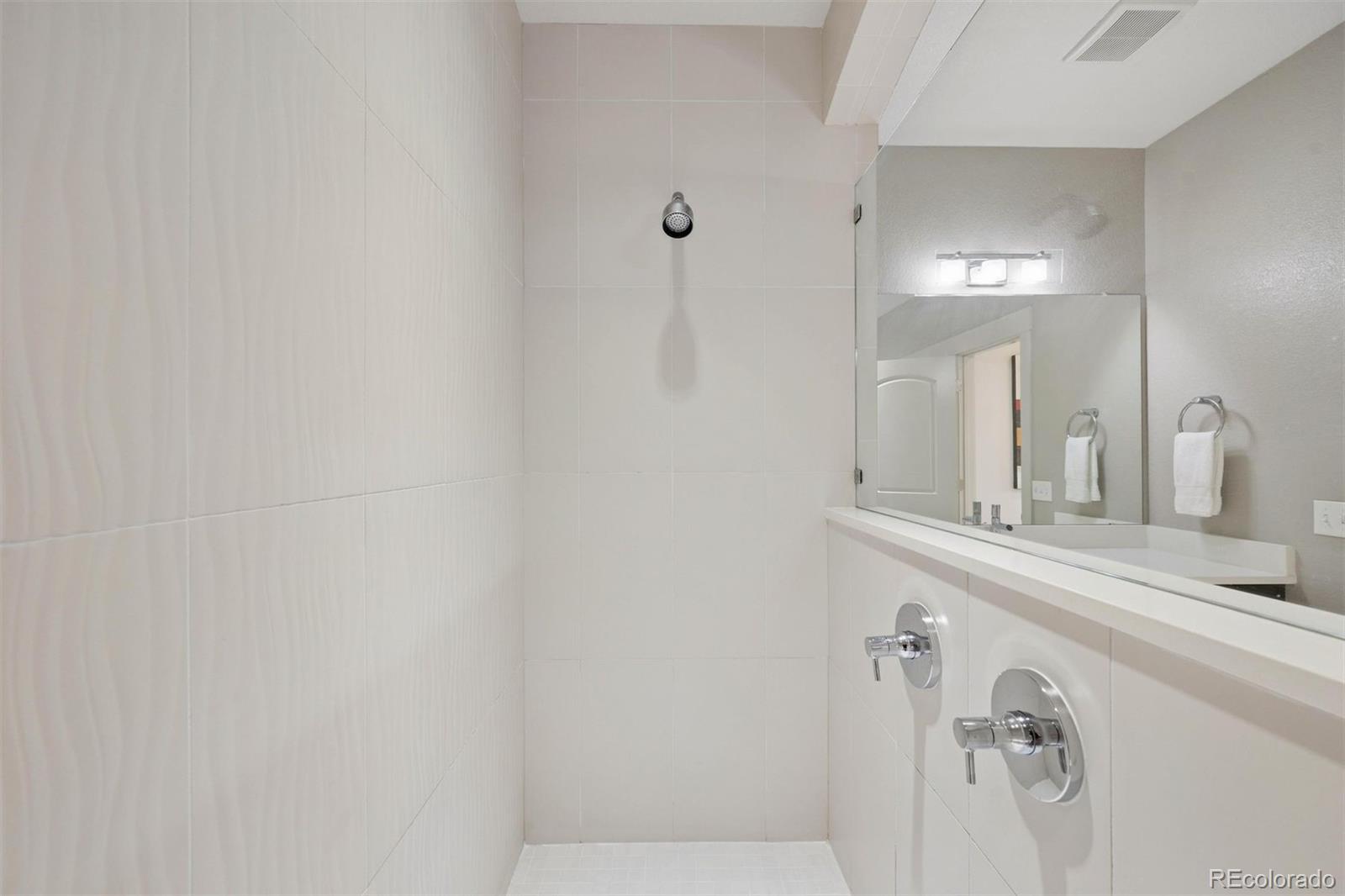 MLS Image #13 for 5357  valentia street ,denver, Colorado