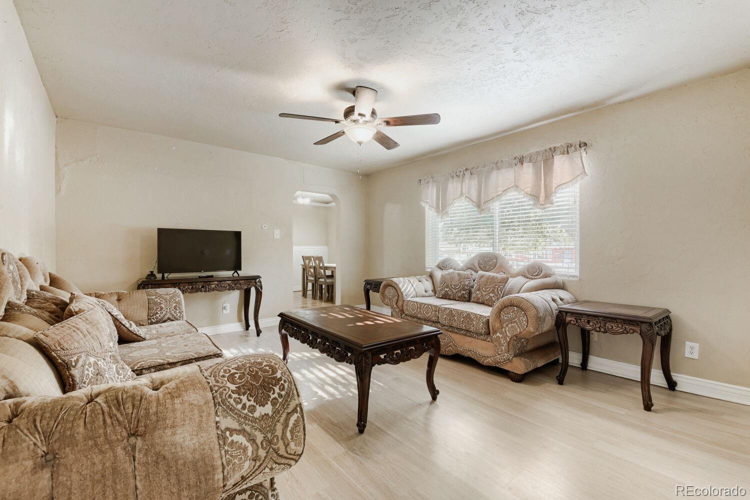 MLS Image #5 for 9390  nagel drive,denver, Colorado