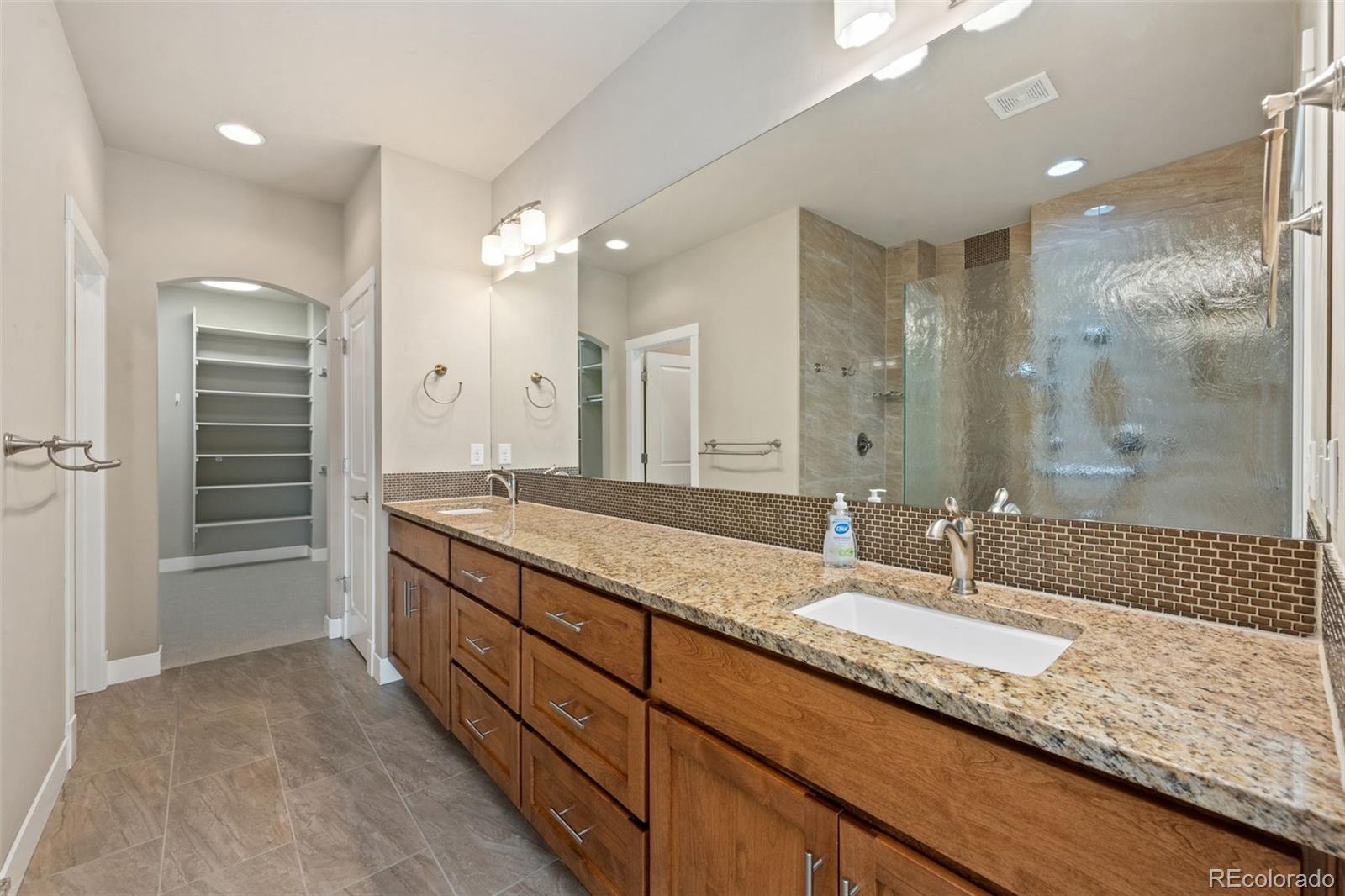 MLS Image #10 for 109  scenic court,loveland, Colorado