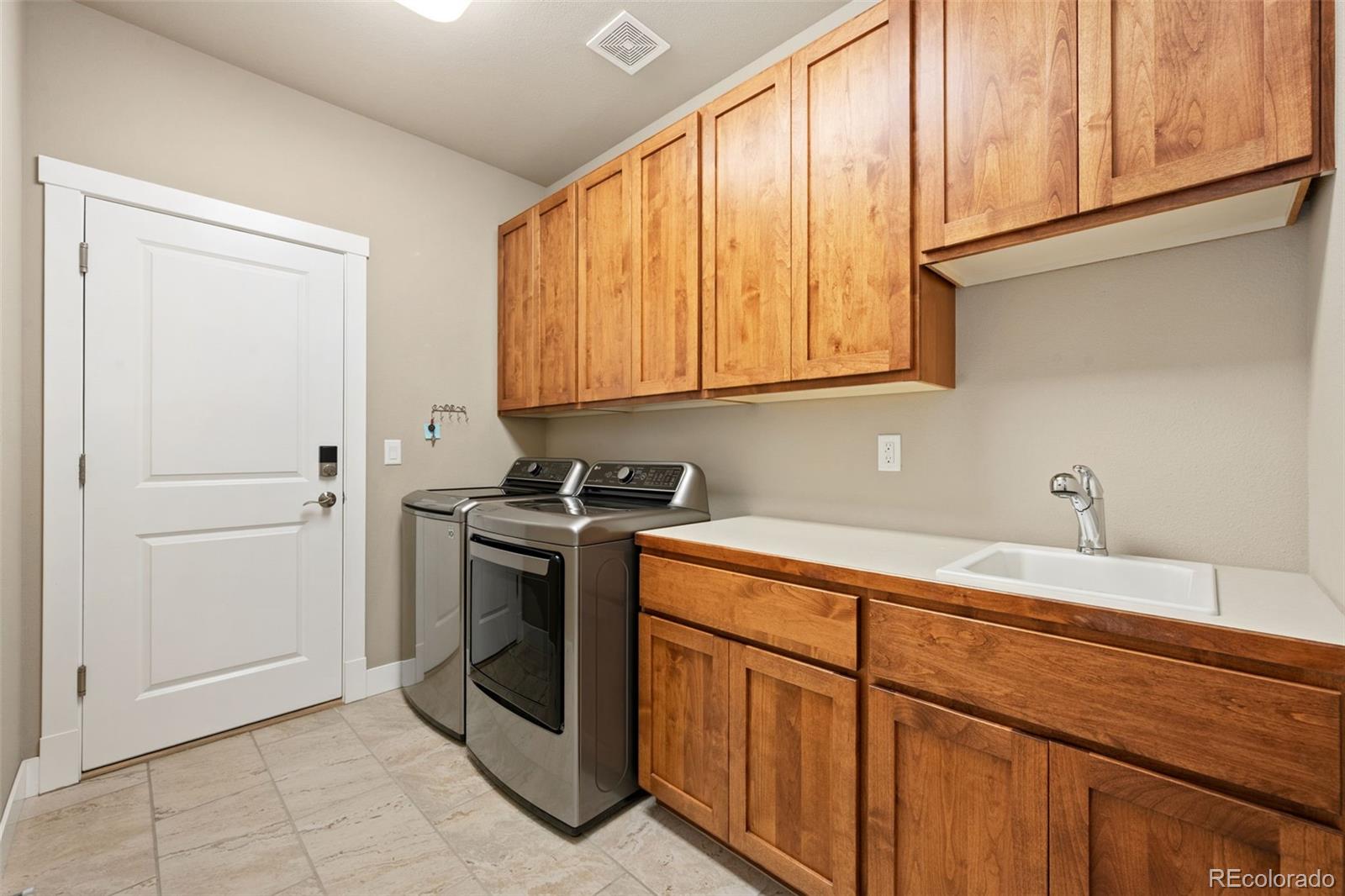 MLS Image #12 for 109  scenic court,loveland, Colorado