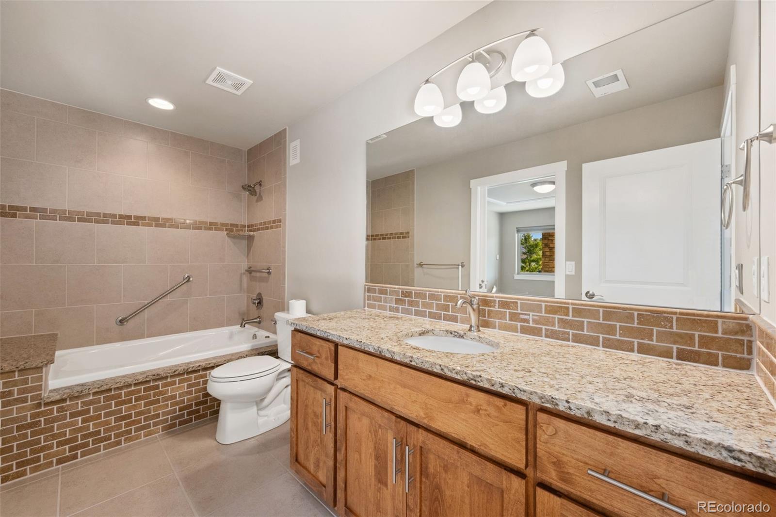 MLS Image #18 for 109  scenic court,loveland, Colorado