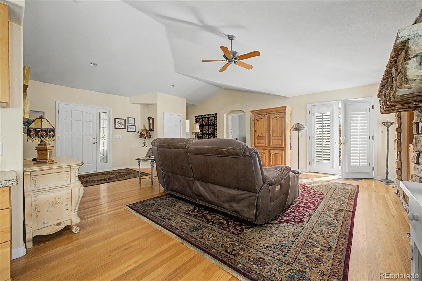 MLS Image #14 for 13960 e chenango drive,aurora, Colorado