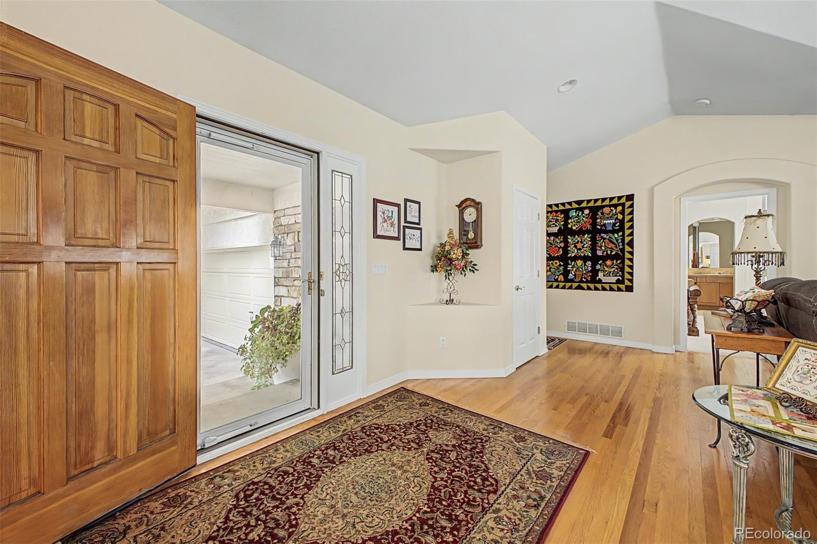 MLS Image #3 for 13960 e chenango drive,aurora, Colorado