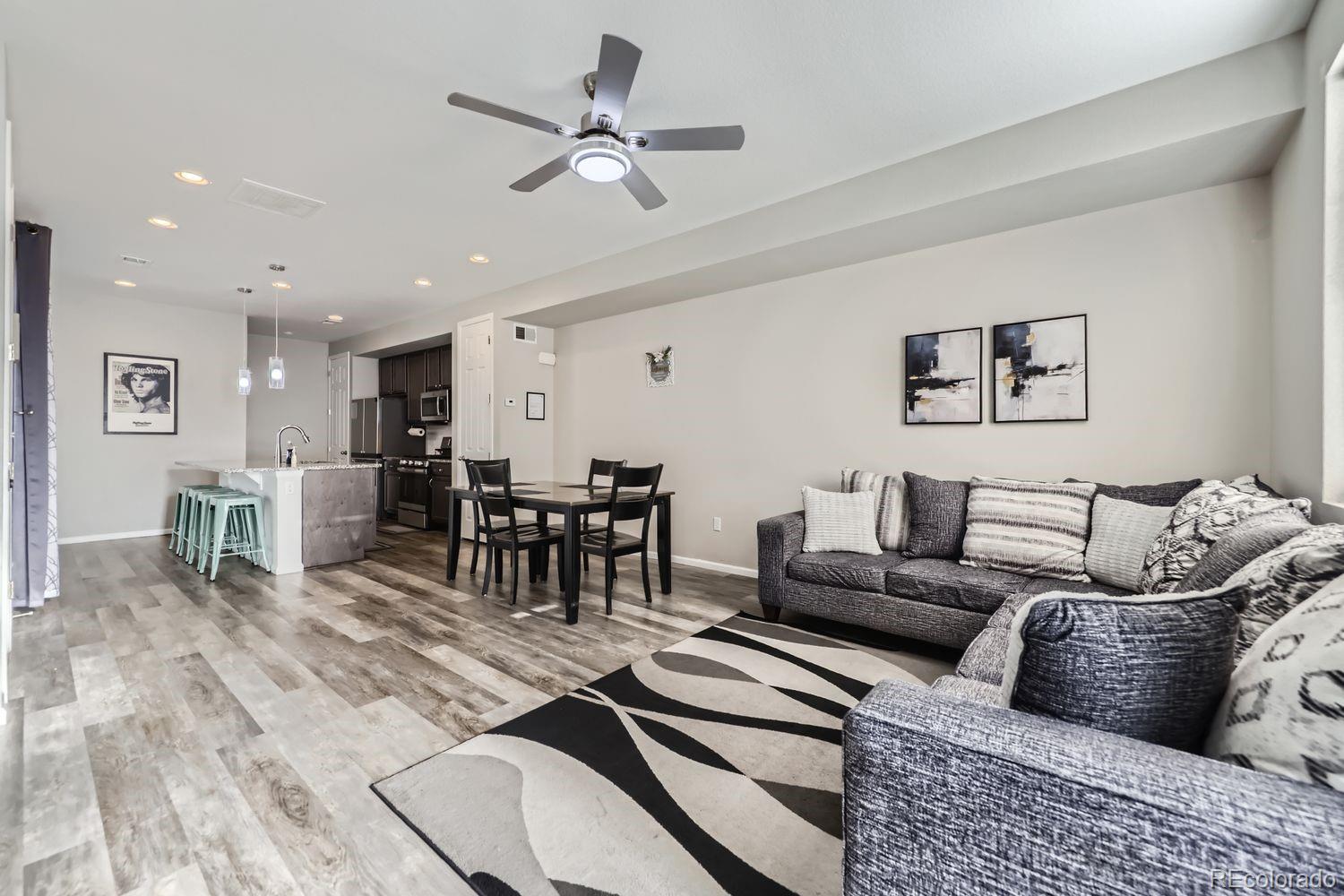 MLS Image #3 for 623 s pitkin court,aurora, Colorado
