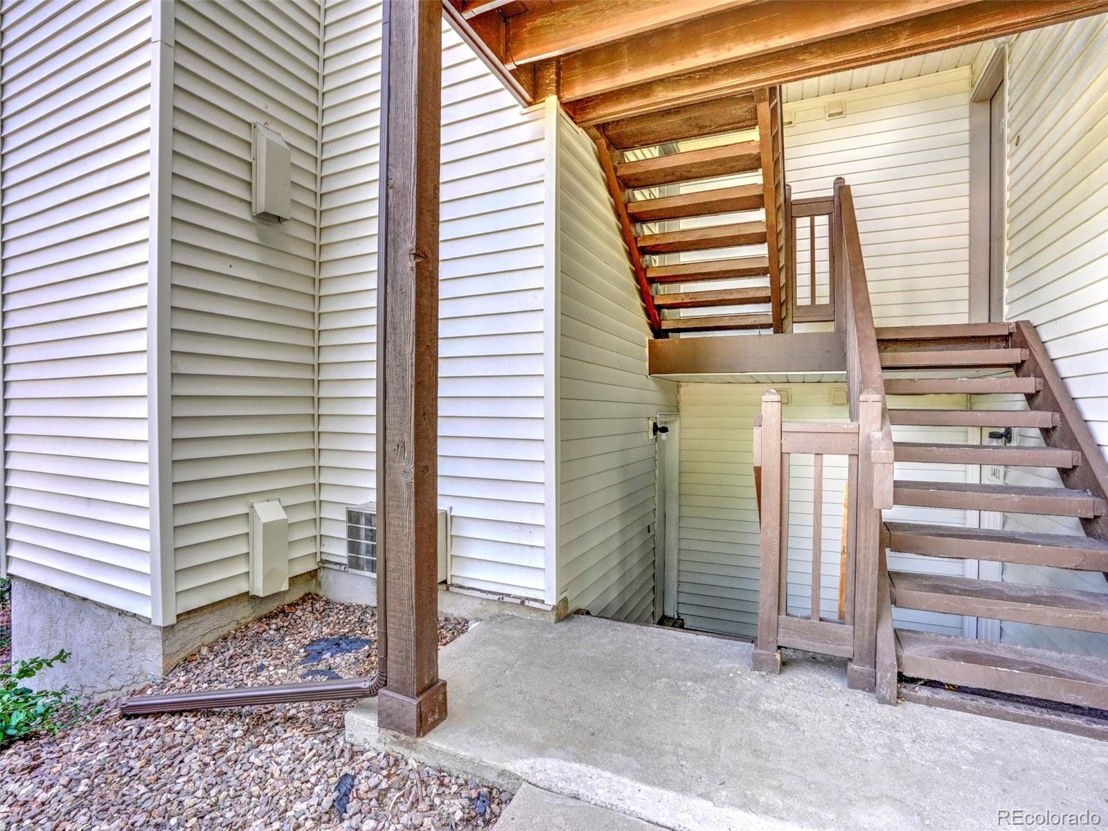 MLS Image #3 for 17505 e mansfield avenue,aurora, Colorado