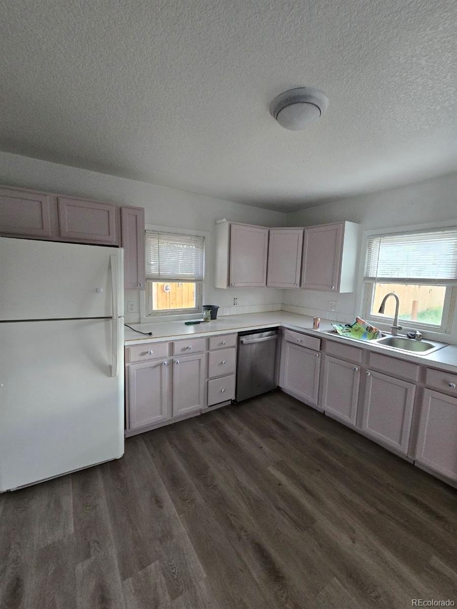 MLS Image #4 for 807 s vrain street,denver, Colorado