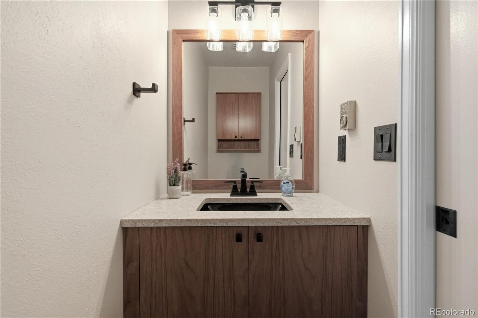 MLS Image #16 for 5115 e davies drive,littleton, Colorado