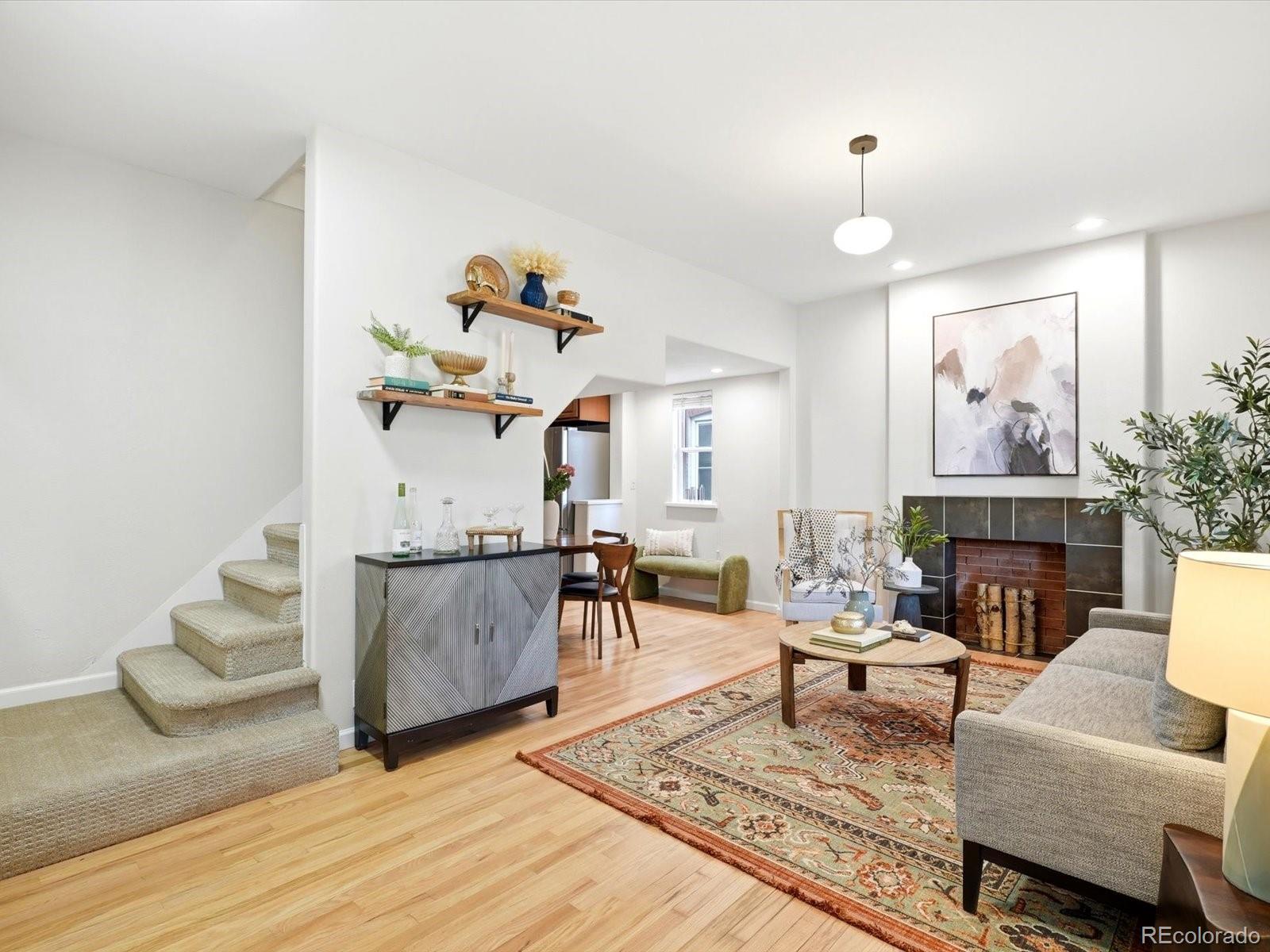 MLS Image #2 for 555 s lincoln street,denver, Colorado