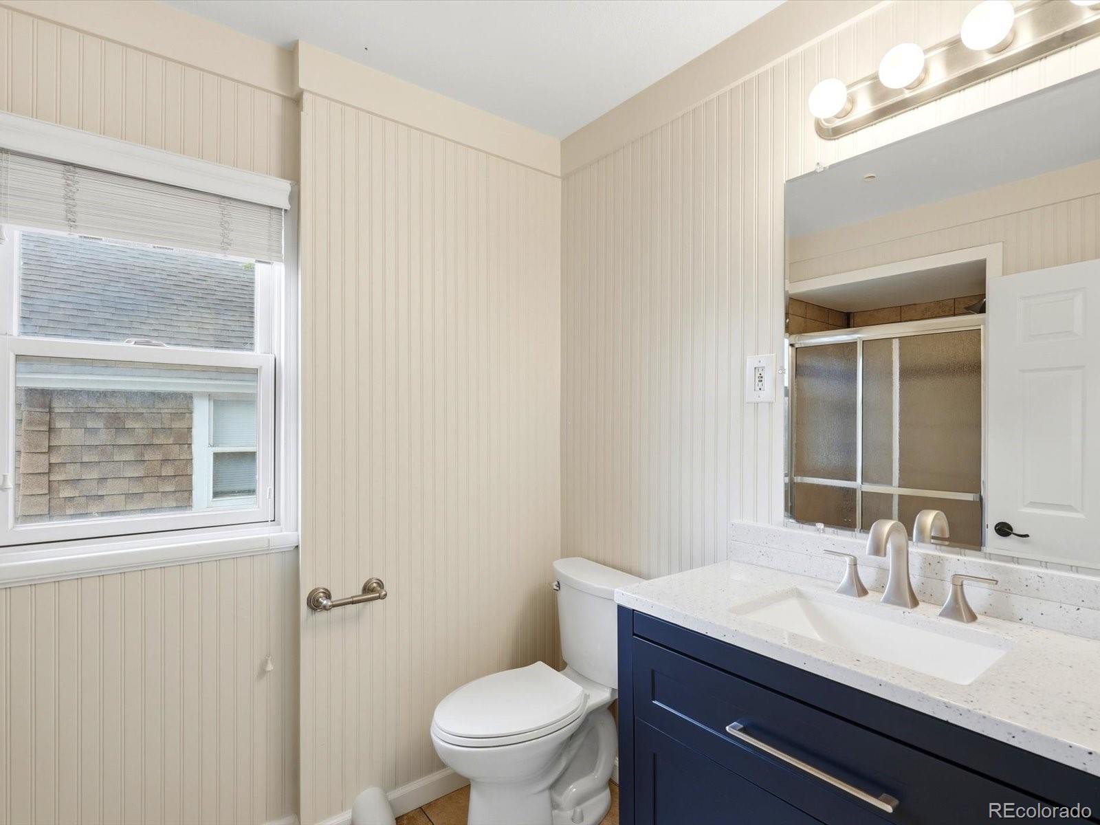 MLS Image #25 for 555 s lincoln street,denver, Colorado