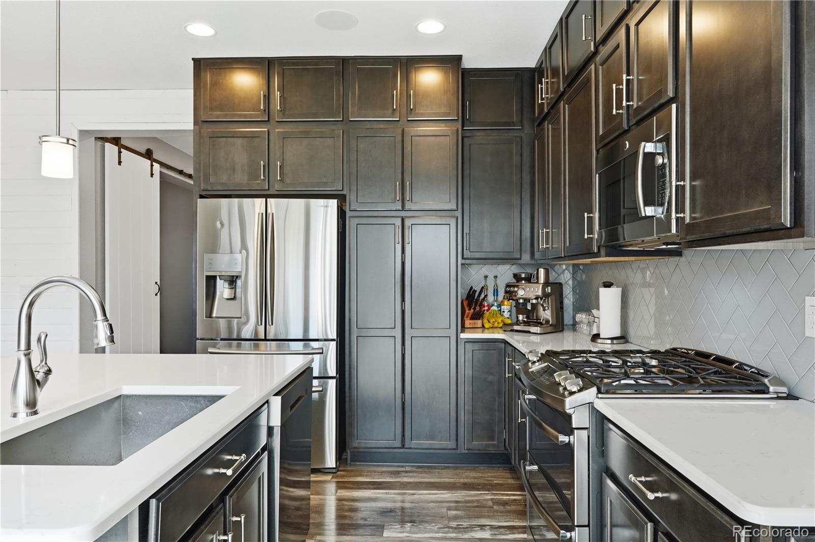 MLS Image #10 for 380  pleades place,erie, Colorado