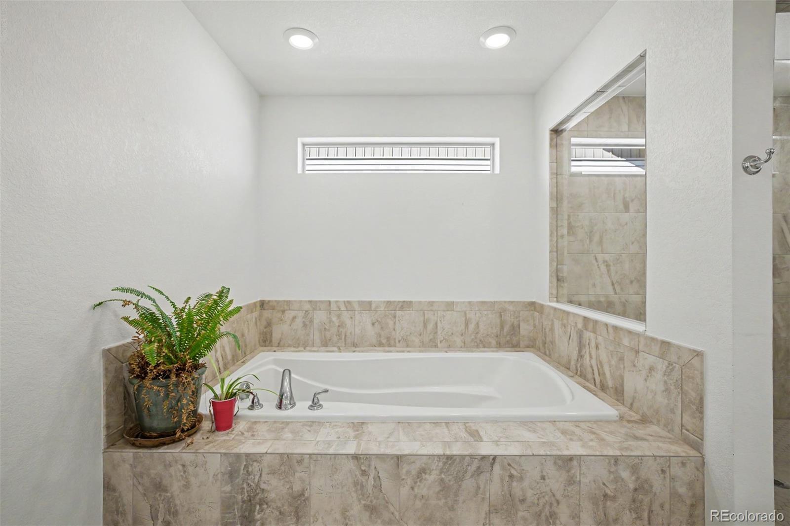 MLS Image #13 for 5017  liverpool street,denver, Colorado