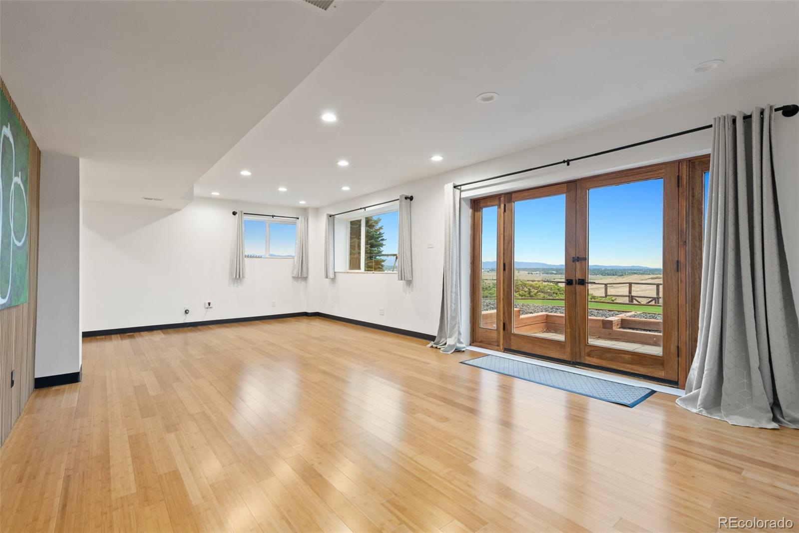 MLS Image #38 for 1345 w 13th avenue,broomfield, Colorado