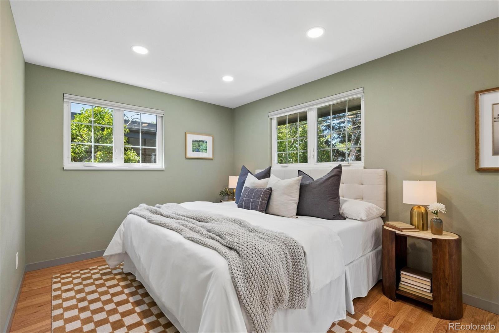 MLS Image #12 for 6645 e colorado drive,denver, Colorado