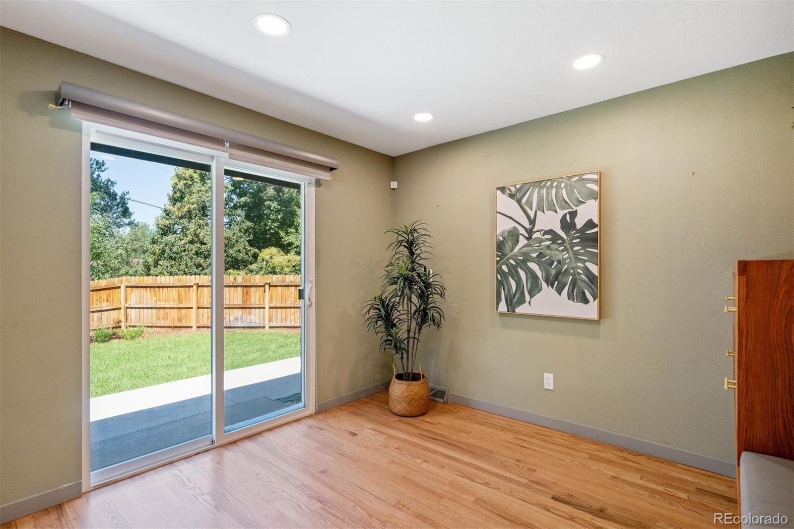 MLS Image #17 for 6645 e colorado drive,denver, Colorado