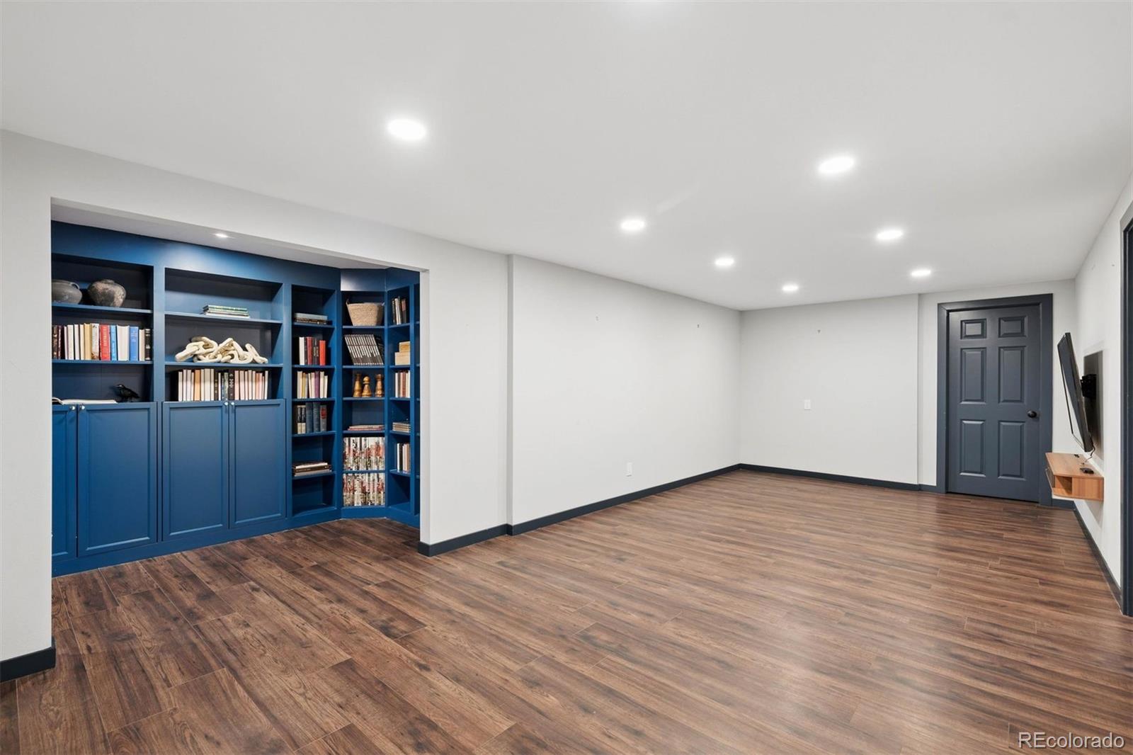 MLS Image #26 for 6645 e colorado drive,denver, Colorado