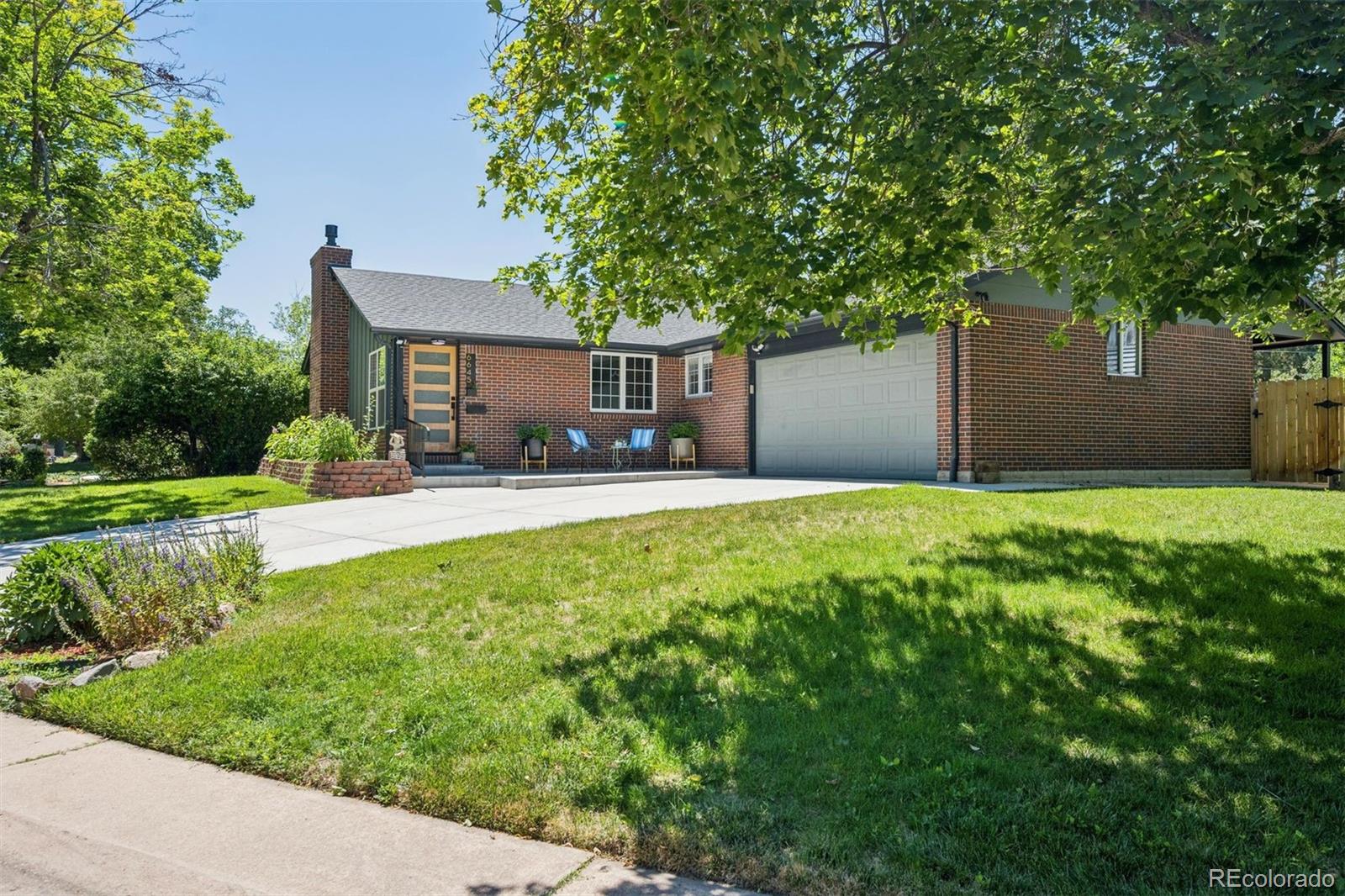 MLS Image #3 for 6645 e colorado drive,denver, Colorado