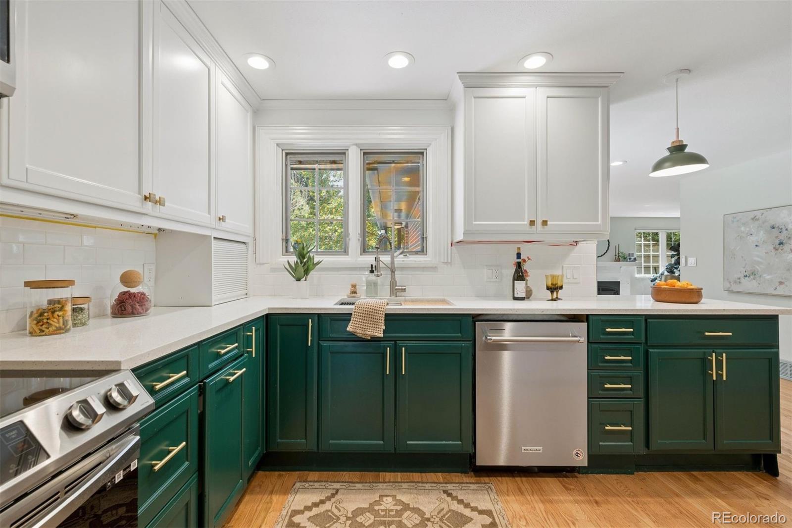 MLS Image #6 for 6645 e colorado drive,denver, Colorado