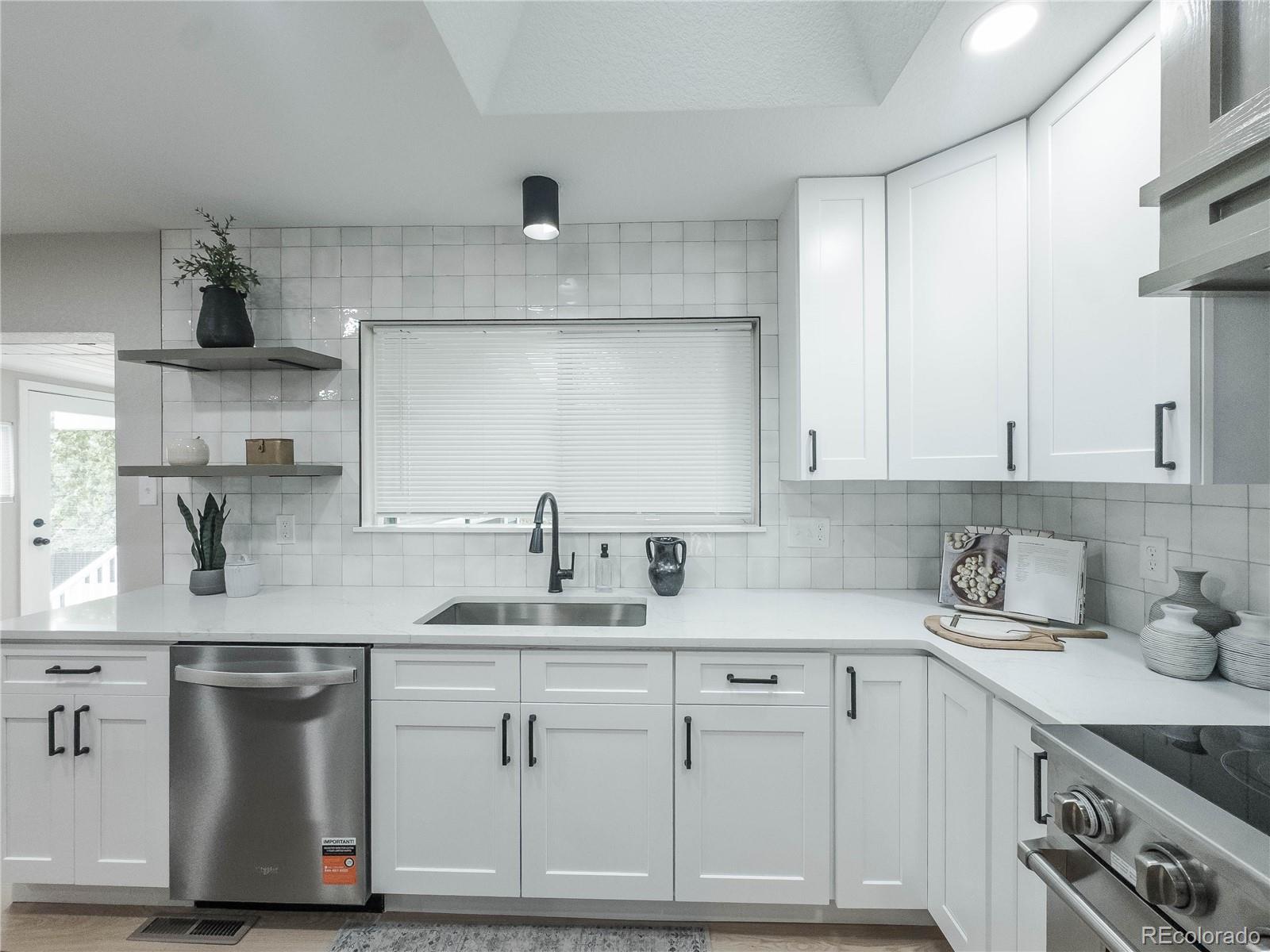 MLS Image #8 for 6895 s ulster circle,englewood, Colorado
